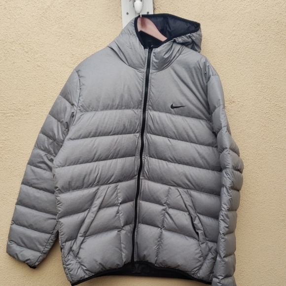 nike puffer bomber jacket